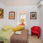 Appartamento Amazing In With House Sea View