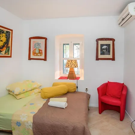 Apartman Gorgeous In With Wifi