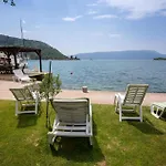 Апартаменты Amazing In With House Sea View Блаце